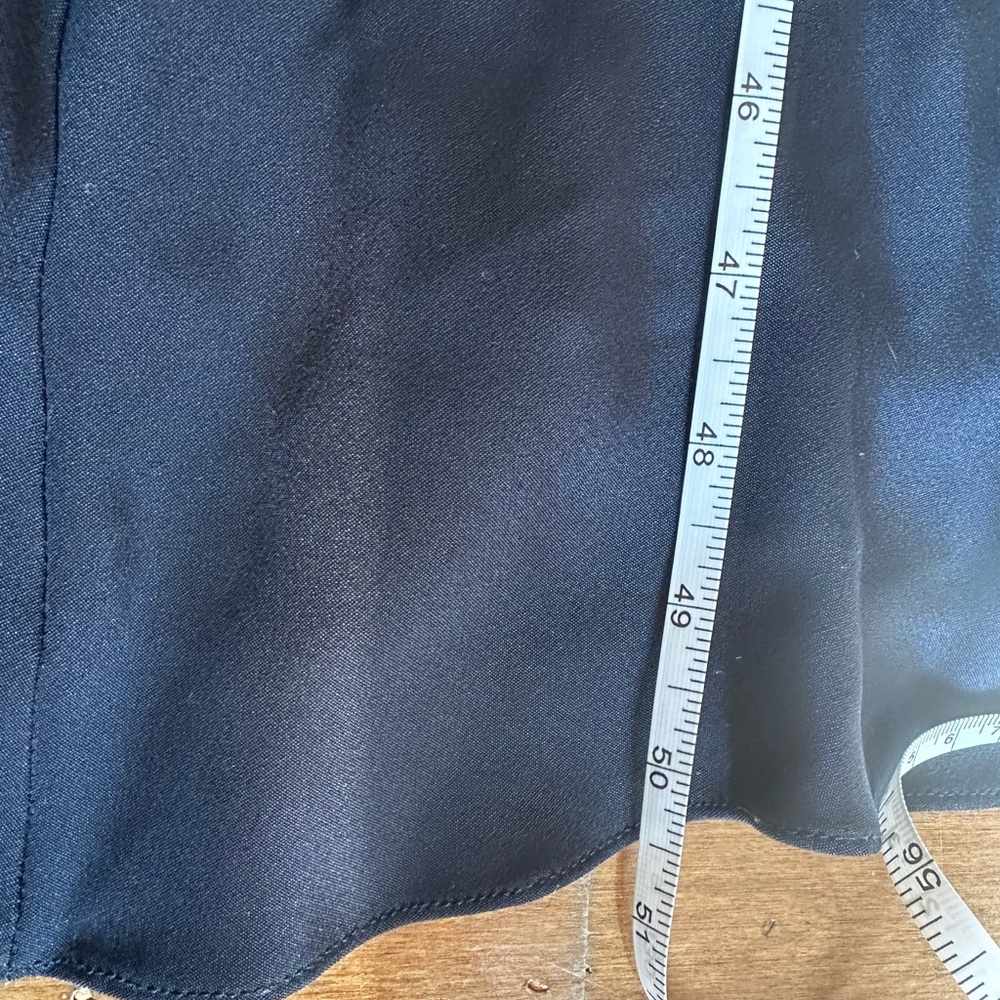 Size 4 navy silk dresss - Picture 5 of 5